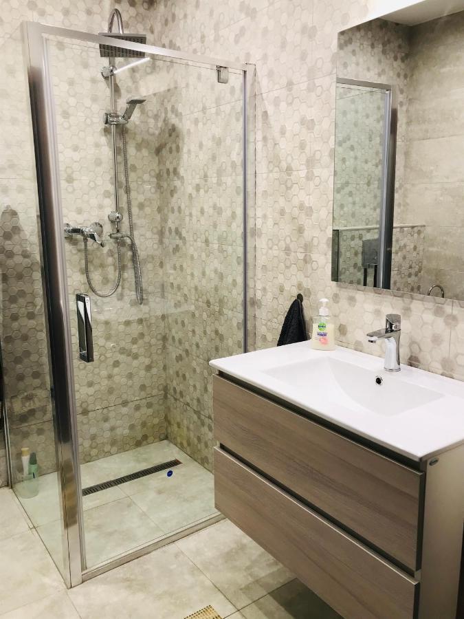 Mira Apartman Дебрецен Екстериор снимка