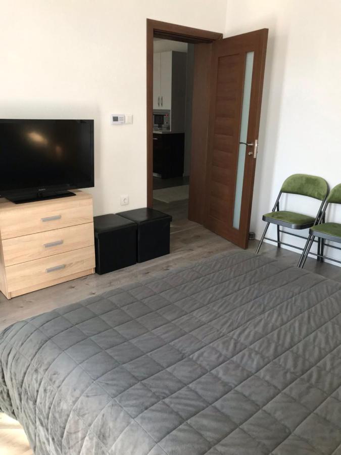Mira Apartman Дебрецен Екстериор снимка