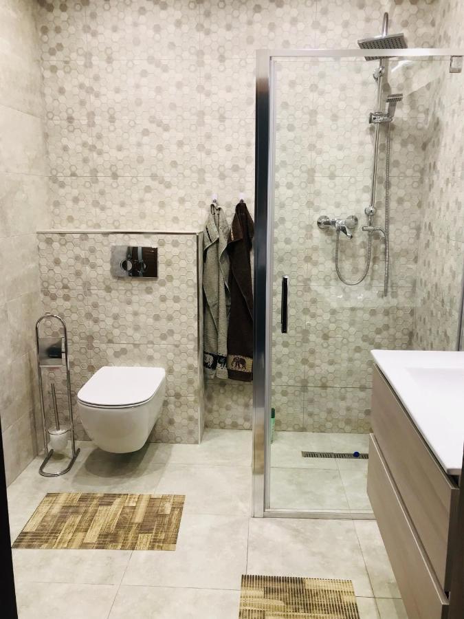 Mira Apartman Дебрецен Екстериор снимка