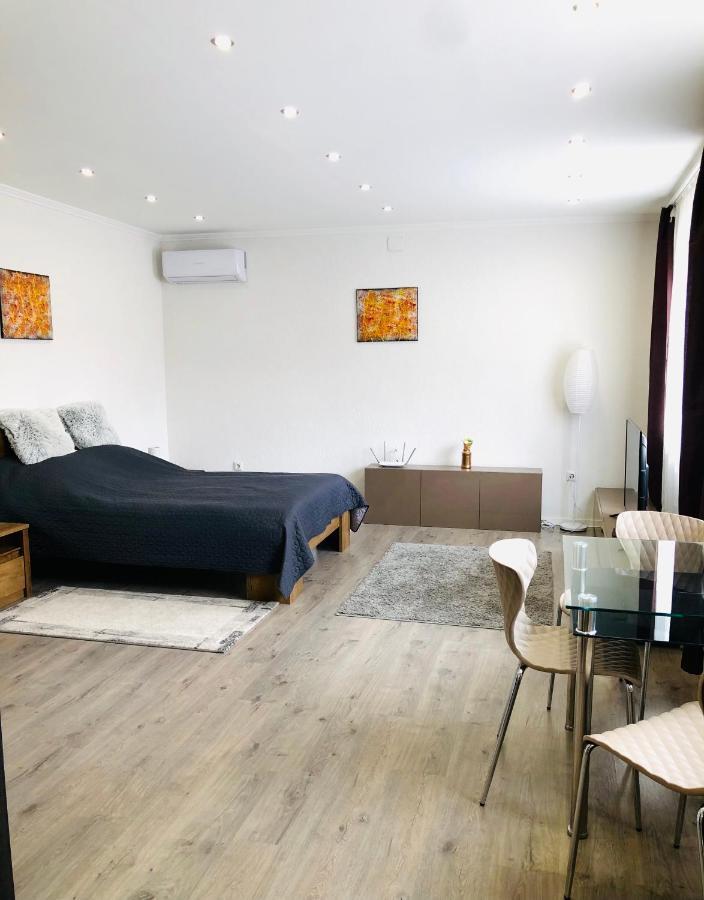 Mira Apartman Дебрецен Екстериор снимка